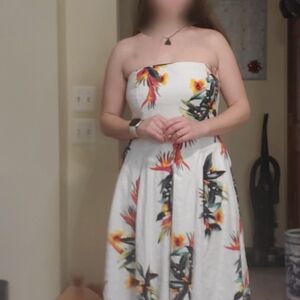 Tropical Strapless Dress with Floral Print